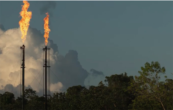 Quema de gas en la región de Yasuní.