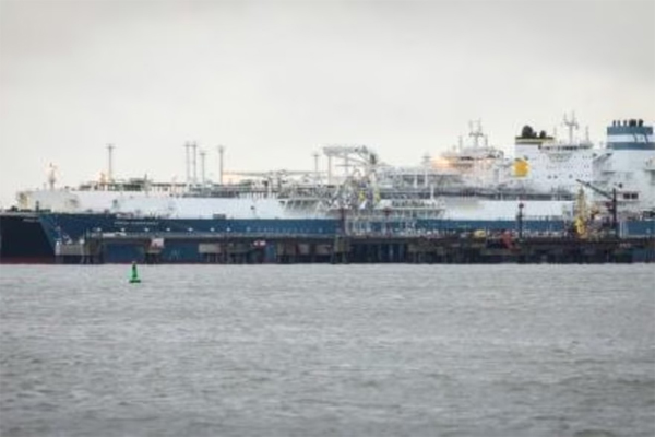 Un buque cargado de GNL producido en EEUU llega al puerto de Wilhelmshaven en Alemania