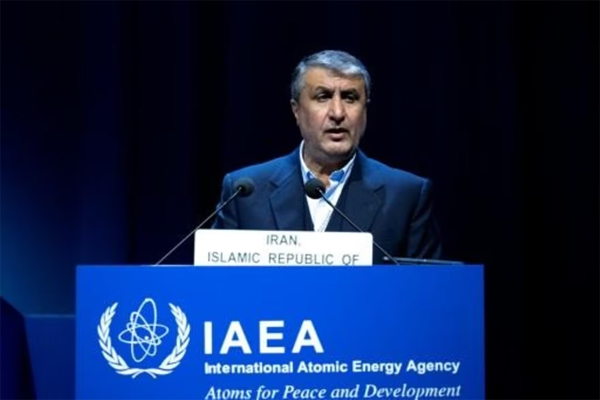  El jefe de la Organización de la Energía Atómica de Irán, Mohammad Eslami, el 26 de septiembre de 2022 en la sede del Organismo Internacional de Energía Atómica (OIEA), en Viena 