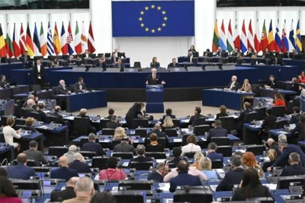 Una imagen del Parlamento Europeo tomada durante una sesión plenaria celebrada el 14 de febrero de 2023 en la ciudad francesa de Estrasburgo 