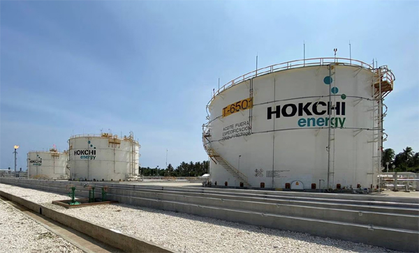 Tanques de almacenamiento de petróleo pertenecientes a Hokchi Energy en México.