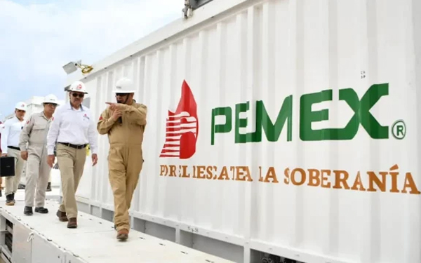 La última vez que una de las grandes calificadoras internacionales disminuyó el grado crediticio de Pemex fue en julio de 2022, cuando Moody's la rebajó de 'Ba3' a 'B1'.