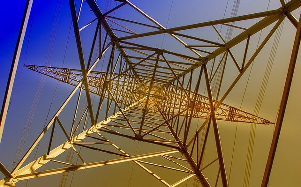 Transmission tower (shrinkthatfootprint.com)