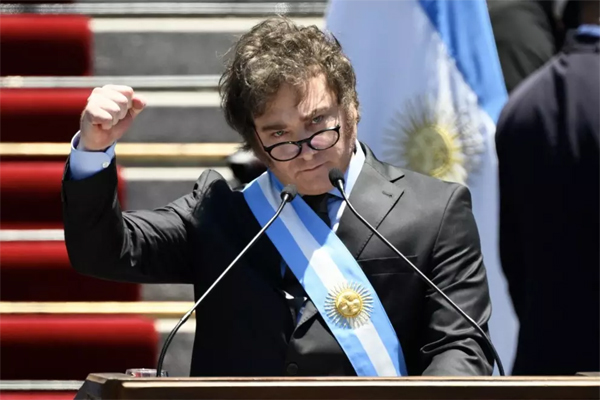 Javier Milei, presidente electo de Argentina, durante su discurso de toma de posesión, a 10 de diciembre de 2023- AFP