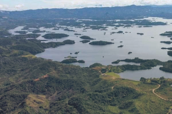 Colombia atiende su demanda eléctrica principalmente con generación hidráulica, con participaciones de hasta del 85% en épocas de hidrología normal. Foto: EPM