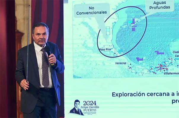 Octavio Romero Oropeza, titular de Pemex, espera que la empresa produzca 1,85 millones de barriles diarios de petróleo y condensados