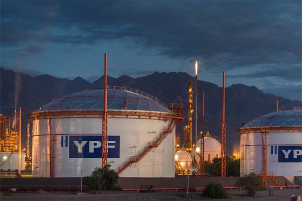 Planta de Luján de Cuyo, en Mendoza(YPF)