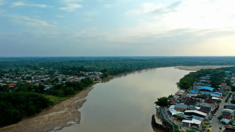 "Esto no es una frontera, es un río", se suele decir para destacar que acá colombianos y venezolano son la misma gente.