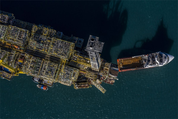 This image has an empty alt attribute; its file name is fpso_mv30_petrobras-bloo.jpg
