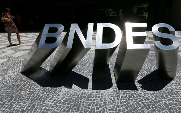 A sign at the main entrance of the Brazilian National Development Bank (BNDES) building is seen in Rio de Janeiro, Brazil January 8, 2019.