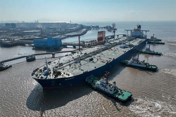 A tanker along the Chinese coast this month. China’s oil and gas consumption declined in 2022 for the first time in 40 years, the International Energy Agency says.