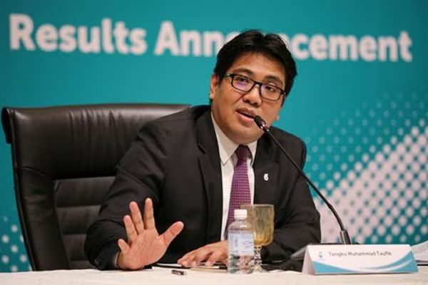 Petronas President and Group CEO Tengku Muhammad Taufik Tengku Aziz speaks during a news conference in Kuala Lumpur, Malaysia September 4, 2020. (Lim Huey Teng/Reuters)  