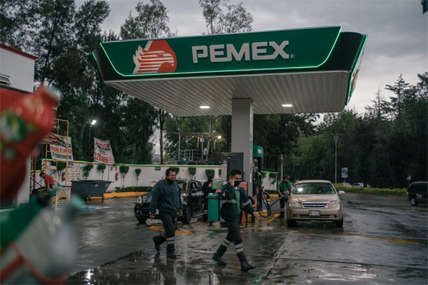 A Petroleos Mexicanos (PEMEX) gas station in Naucalpan, Mexico State, Mexico, on Saturday, Aug. 13, 2022.