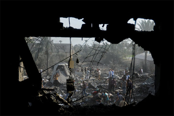 On Wednesday, Gaza residents after an Israeli airstrike in Khan Younis.Credit...Ibraheem Abu Mustafa/Reuters
