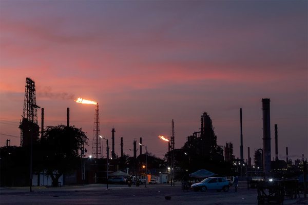 he Amuay oil refinery at the Paraguana Refinery Complex of the state-run oil company Petroleos de Venezuela, known by its acronym, PDVSA, in Punto Fijo. (Laura Zapata/Bloomberg/Getty Images)