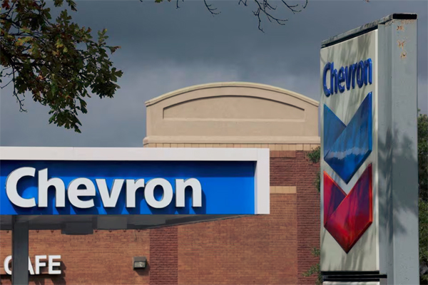 A Chevron gas station sign is seen in Austin, Texas, U.S., October 23, 2023. (Brian Snyder/Reuters)