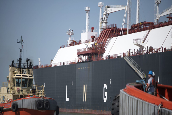 An LNG vessel at a liquefaction facility in Louisiana. Mark Felix/Bloomberg News