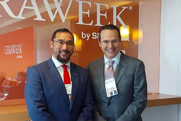 Minister of Energy and Energy Industries, Stuart Young MP, with Wael Sawan, Chief Executive Officer of Shell Global. [Stuart Young/Facebook]