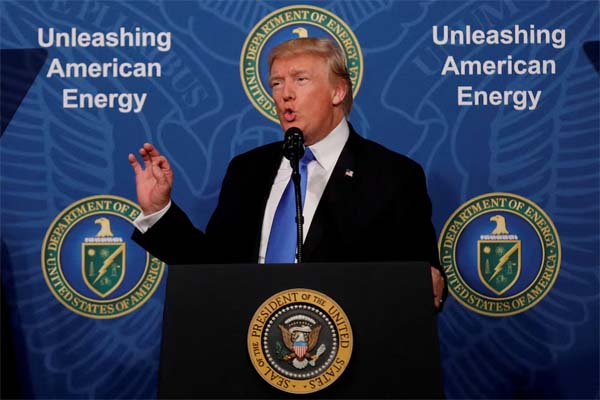 U.S. President Donald Trump delivers remarks during an 'Unleashing American Energy' event at the Department of Energy in Washington, U.S., June 29, 2017. REUTERS/Carlos Barria