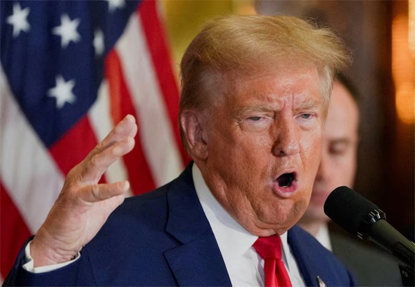 Republican presidential nominee and former U.S. President Donald Trump gestures as he speaks during a press conference at Trump Tower in New York City, U.S., September 6, 2024. REUTERS/David Dee Delgado