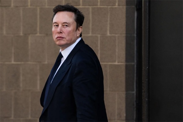 Elon Musk departs the Hyatt Regency Capitol Hill where President-elect Donald Trump spoke to House Republicans on Nov. 13, 2024 in Washington, DC. Kent Nishimura—Getty Images